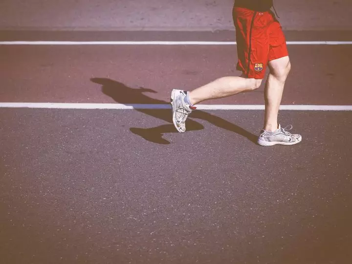 9 Reasons to Replace Your Running Shoes