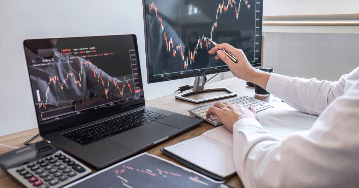 Difference Between Day Trading and Swing Trading